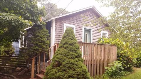 43 Byron Blvd