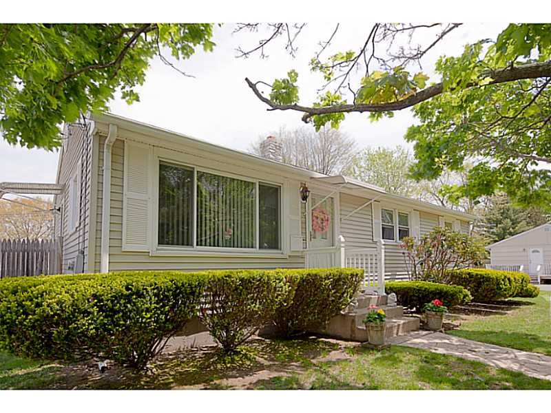 For Sale: 115 New York Ave Warwick, RI 02888