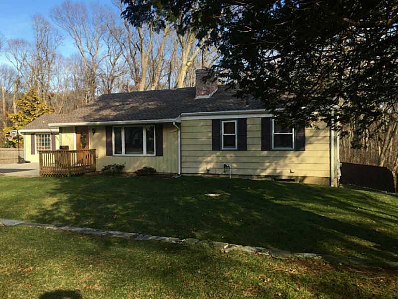 For Sale: 330 Lansdowne Rd Warwick, RI 02888