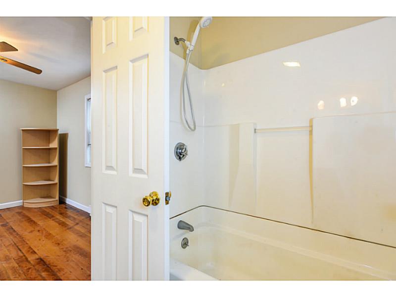 69 Kenway Ave