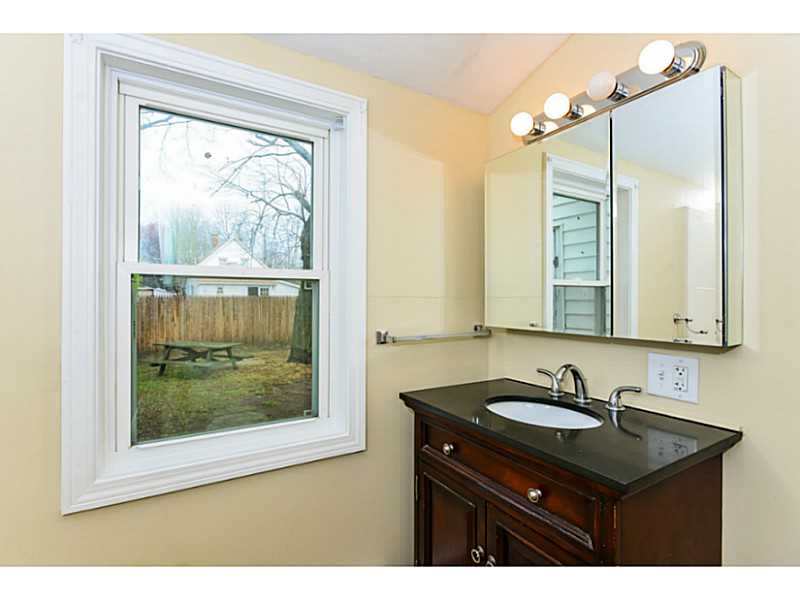 69 Kenway Ave