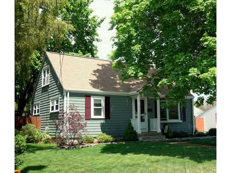 For Sale: 75 Hardwick St Warwick, RI 02889