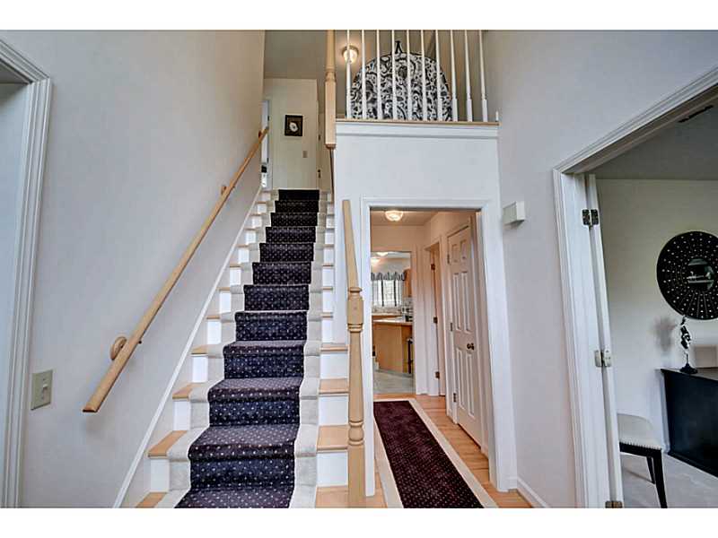 19 Yarmouth Dr