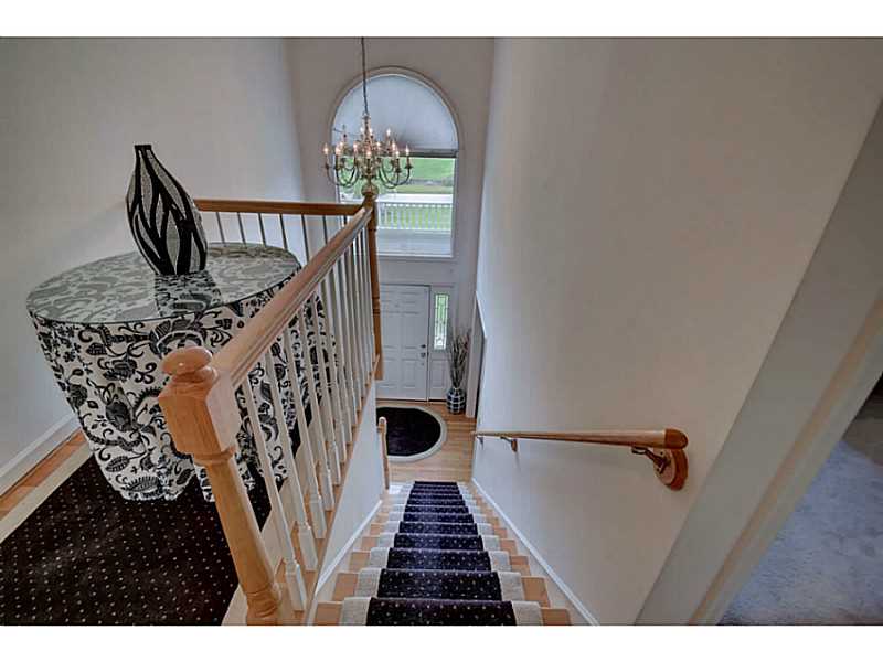19 Yarmouth Dr