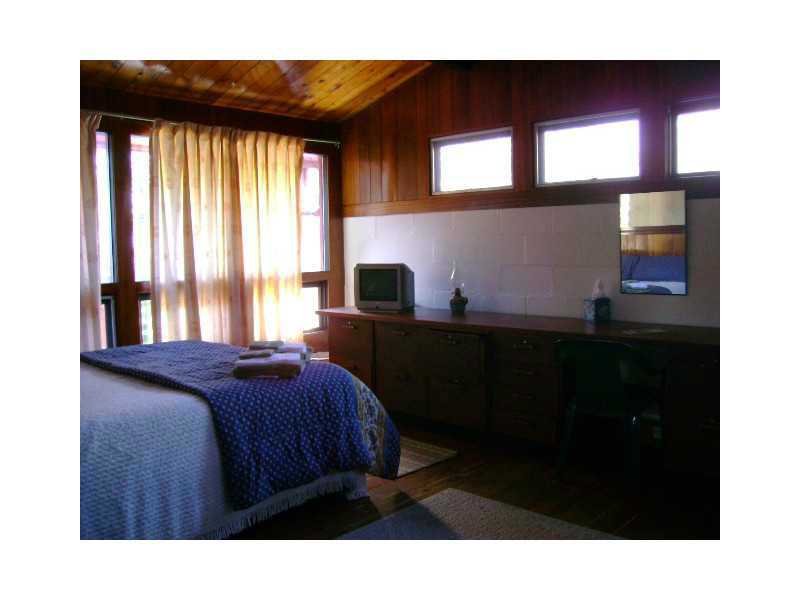 10 Morris Rd