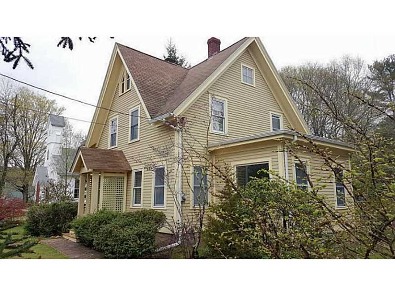 324 Church St, Wood River Junction RI 02894