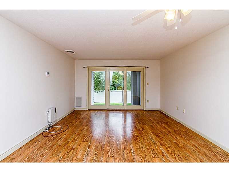 1800 Douglas Ave #126