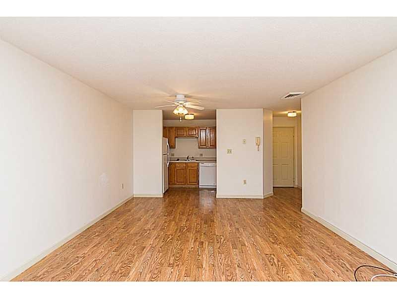 1800 Douglas Ave #126