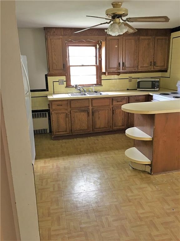 80 Hedley Ave