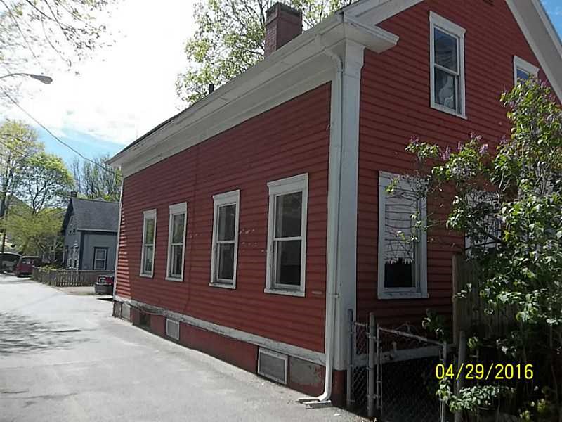 9 Bianco Ct Providence, RI 02909