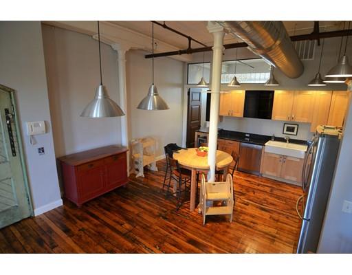 532 Kinsley Ave #303