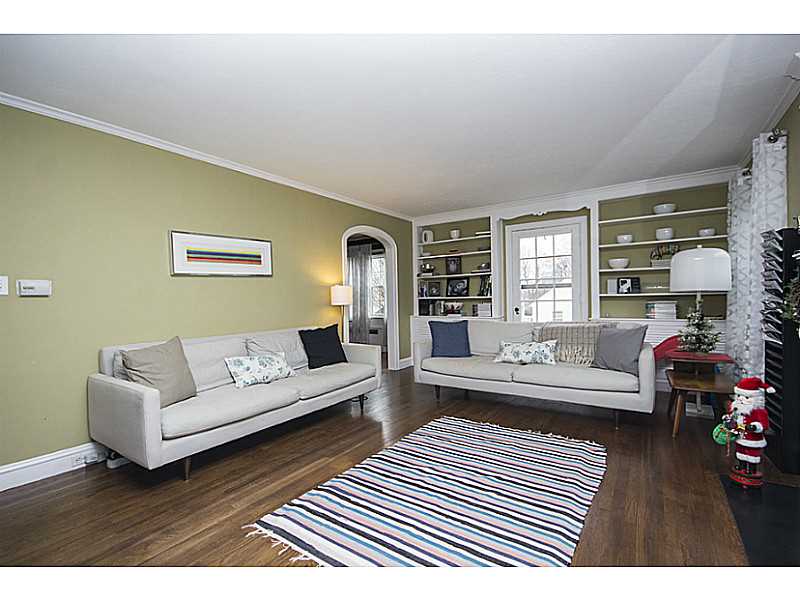 122 Olney Ave
