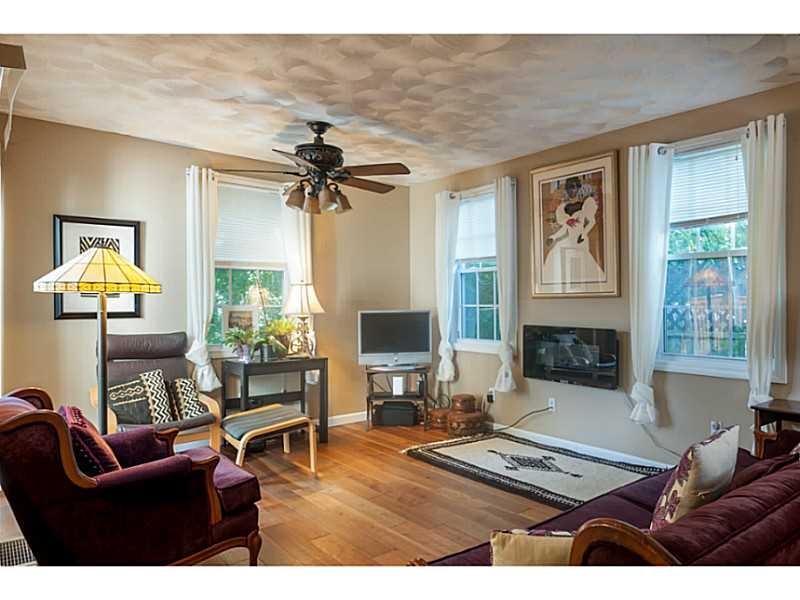 12 Layton St