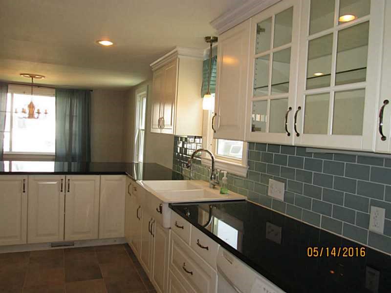 23 Rosemere Dr East Providence, RI 02914