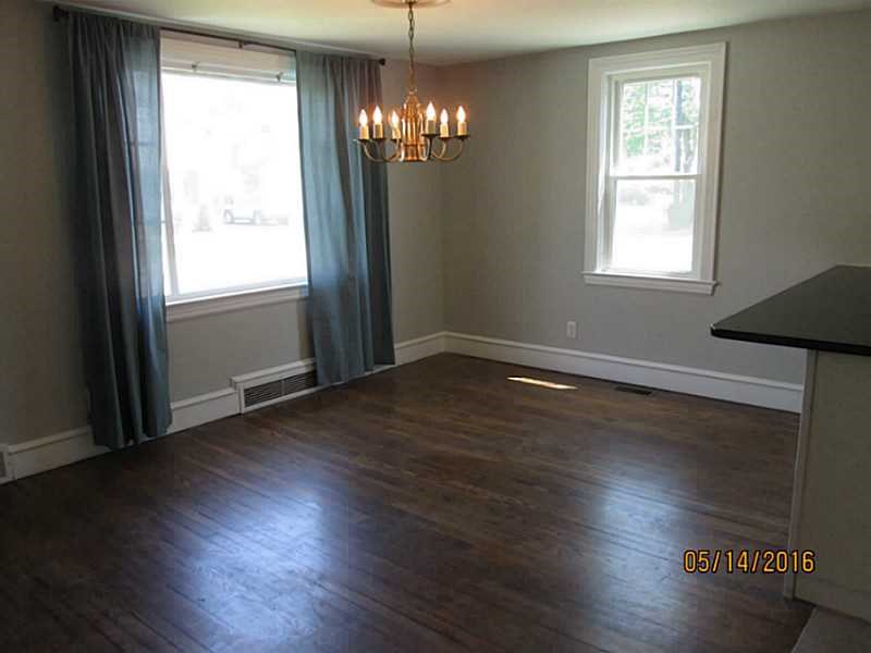 23 Rosemere Dr East Providence, RI 02914