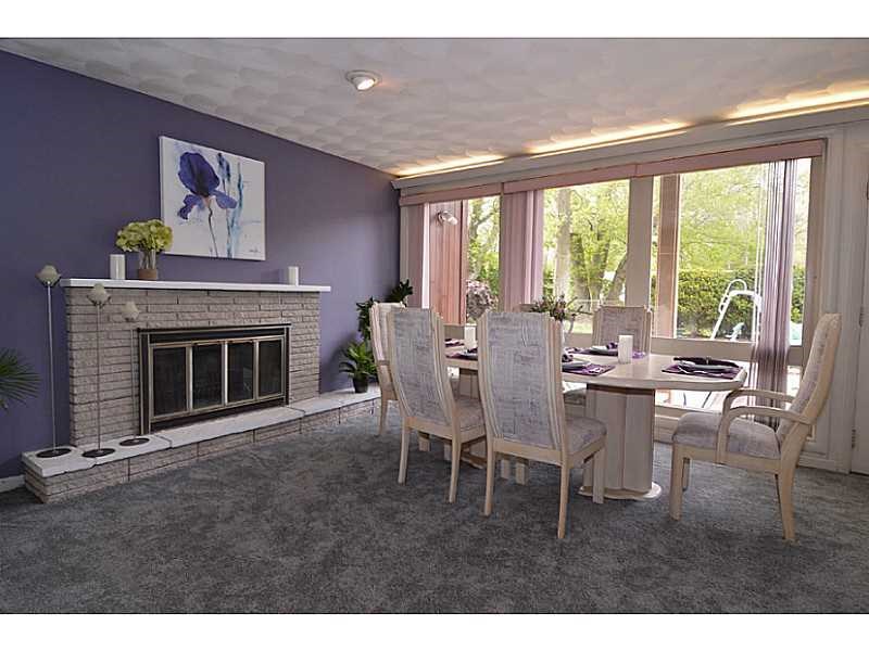 15 Timberland Dr, Riverside RI 02915