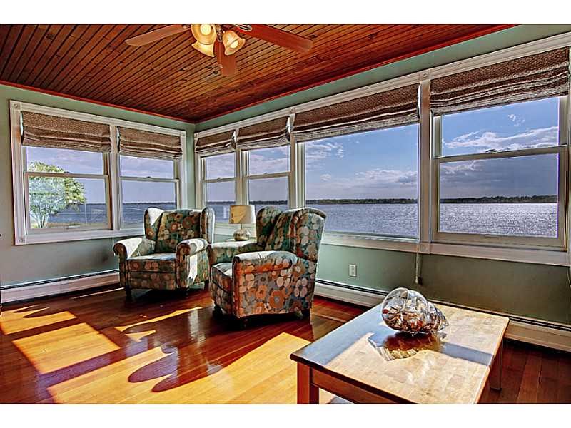 For Sale: 87 Terrace Ave Riverside, RI 02915