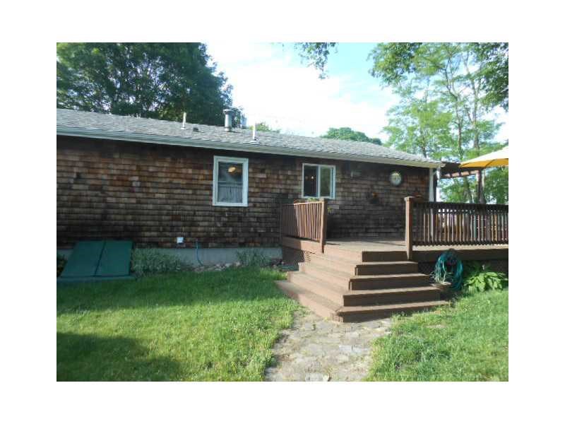 33 Sprague Ave Riverside, RI 02915