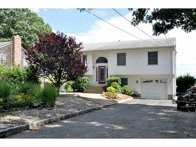 186 Riverside Dr