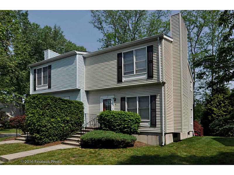 For Sale: 14 Riverwoods Ct #APT 14 Rumford, RI 02916