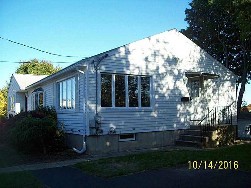 4 Yale Ave