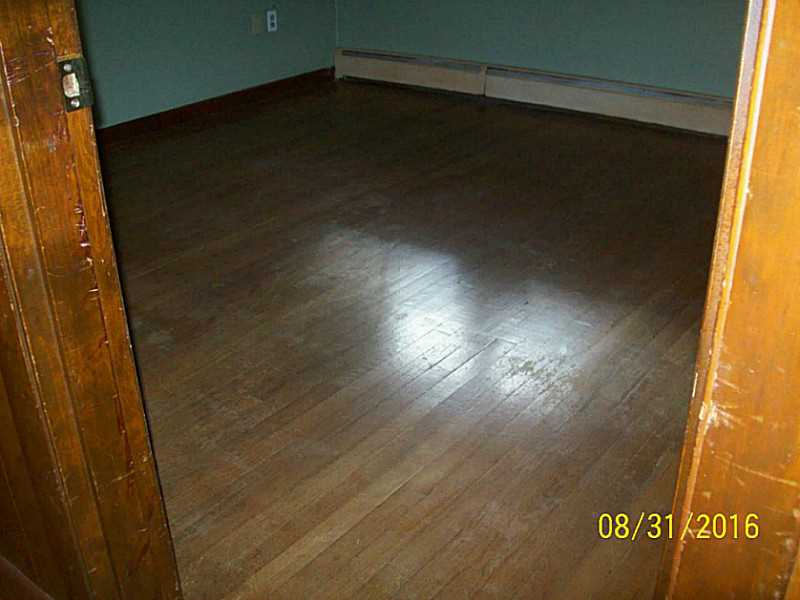 4 Yale Ave