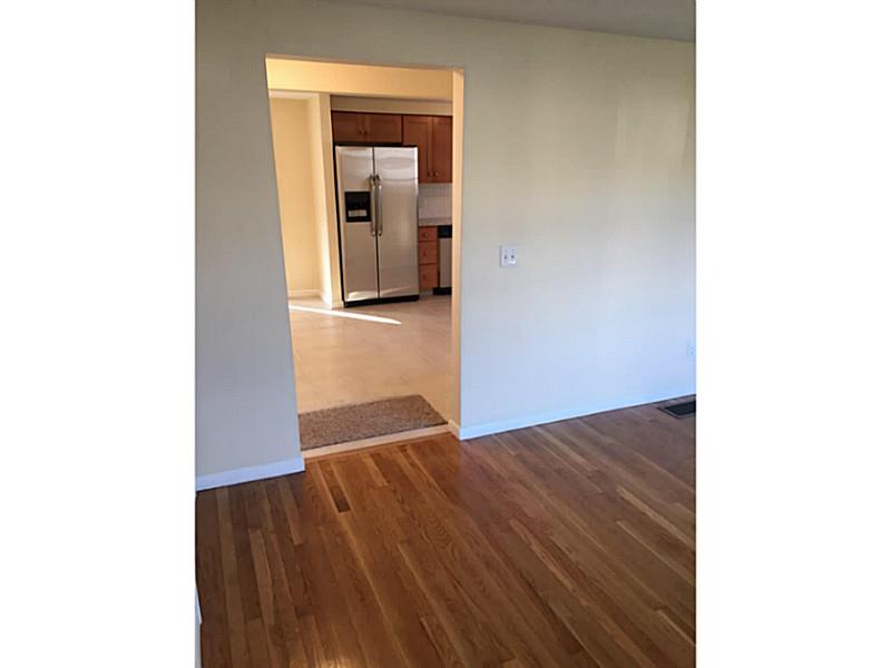 26 Arrowfield Rd