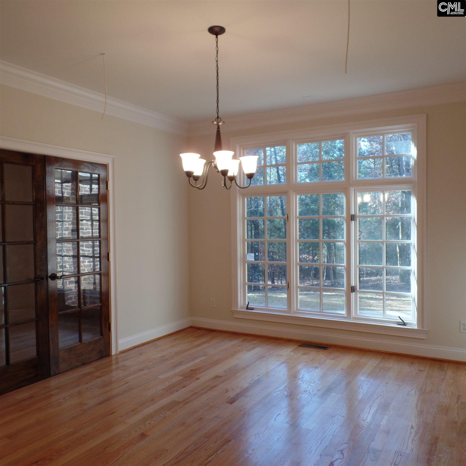201 Rolling Creek Cir
