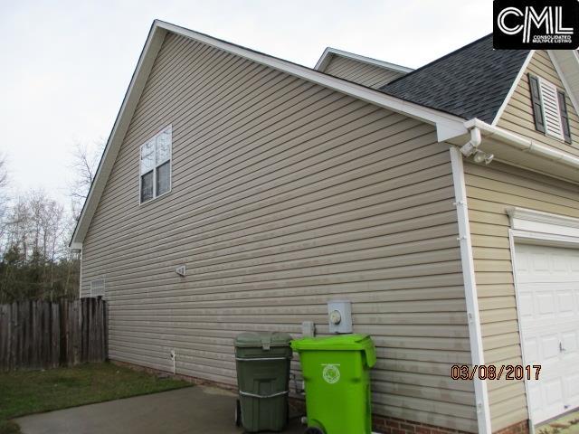 410 Gleneagle Cir