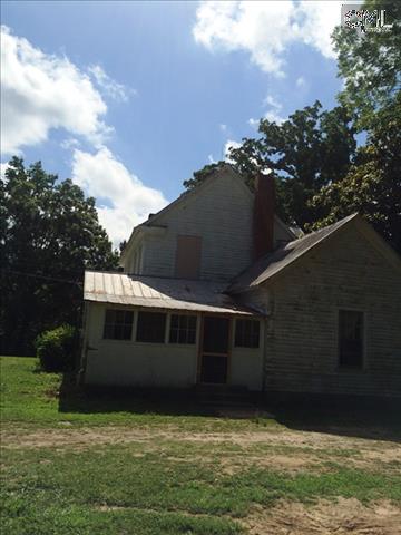174 Whispering Oak Ln