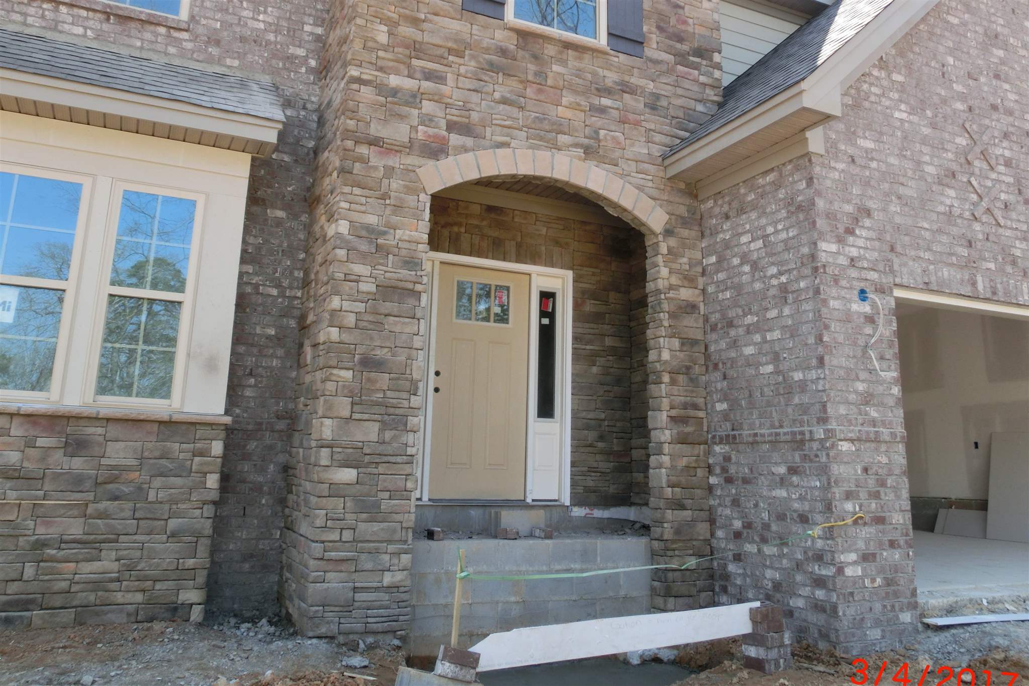 400 Sims Ave
