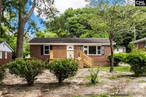2415 Center St