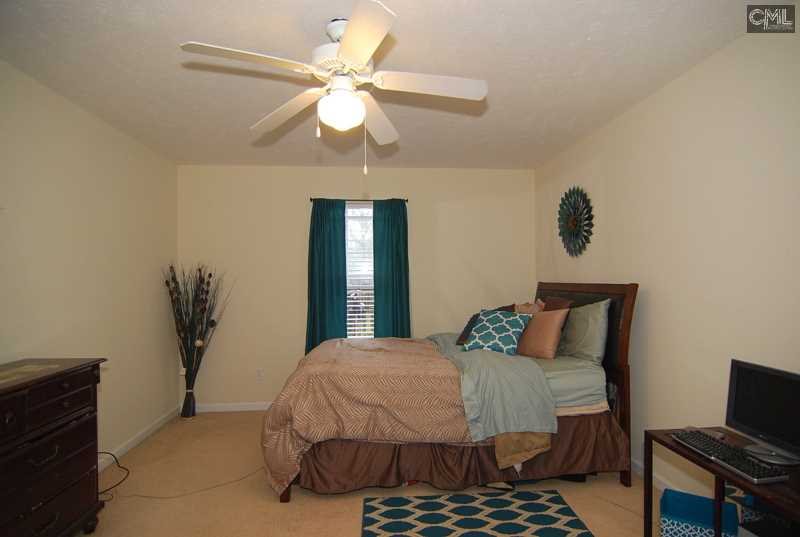 2 Cutlers Ct #B