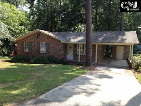 1102 Cloister Pl