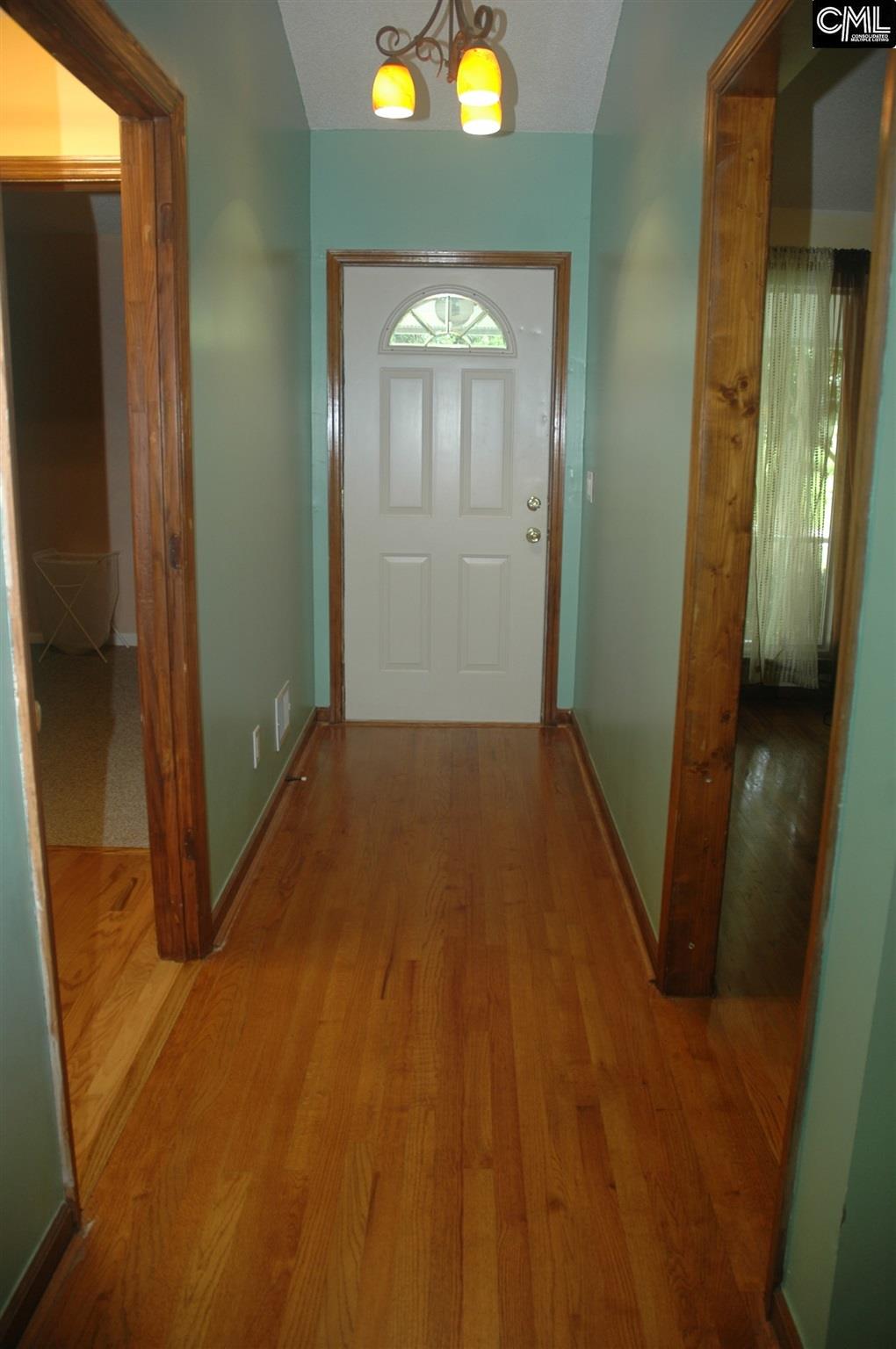 1400 Creekview Dr