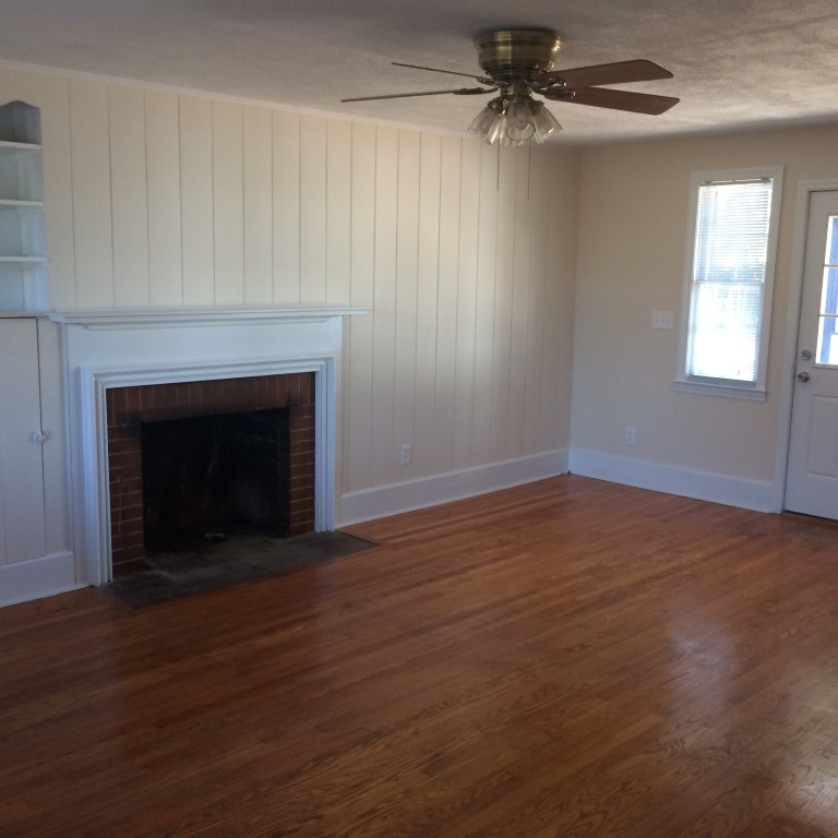 324 N Blackstock Rd