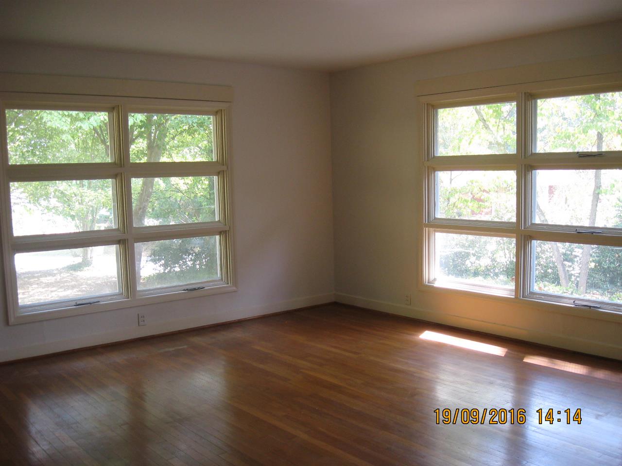 144 Old Petrie Rd