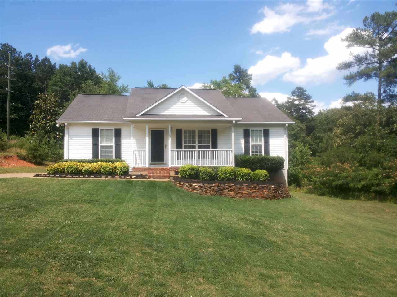 383 E Myles Ln Spartanburg, SC 29303