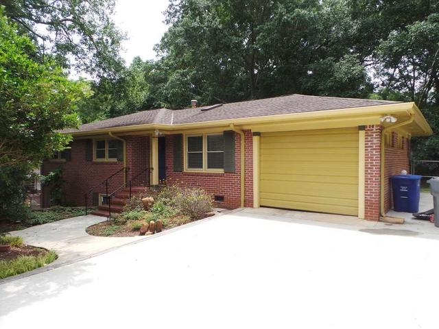 528 Holly Run Ct