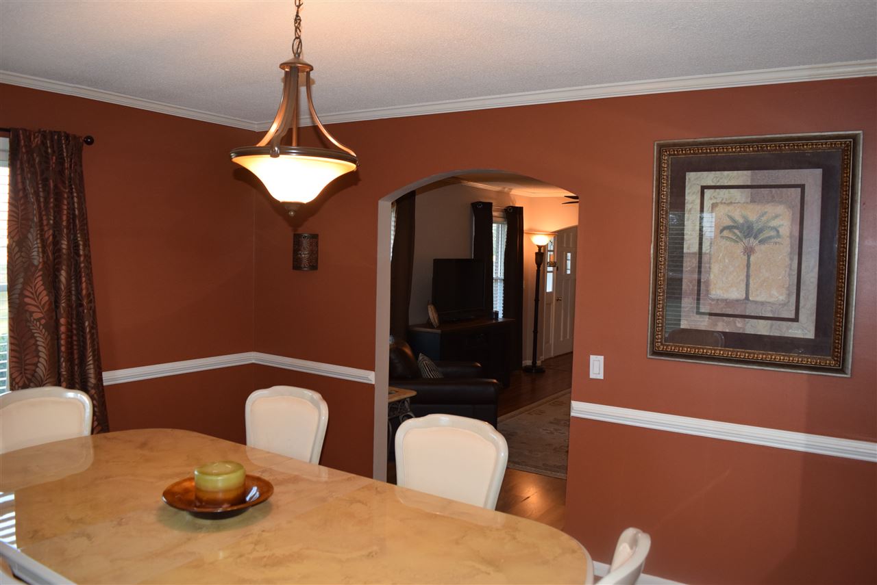 1305 Springdale Rd