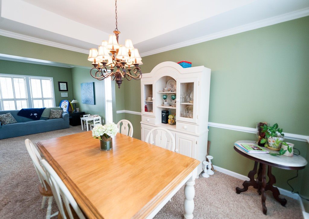 208 Timberleaf Dr