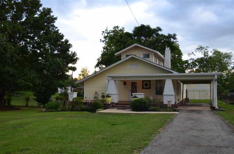 88 E Main St