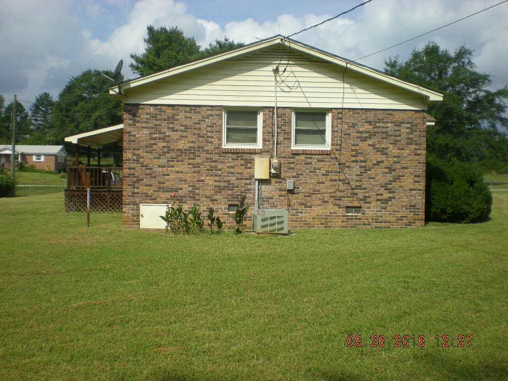 1207 Browns Creek Church Rd