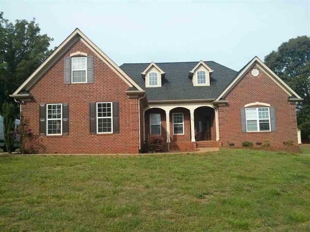 112 Southern Oaks Dr