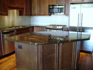 175 Concord St #304