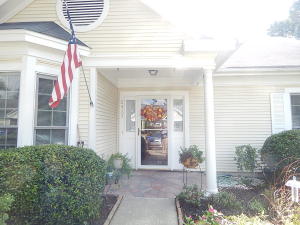 2437 Hansard Dr