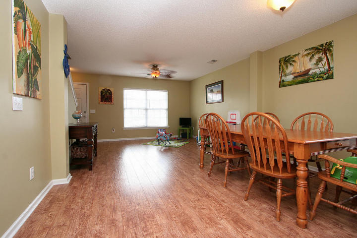 28 Sorento Blvd
