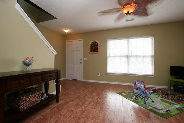 28 Sorento Blvd