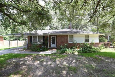 1228 Brookside Dr