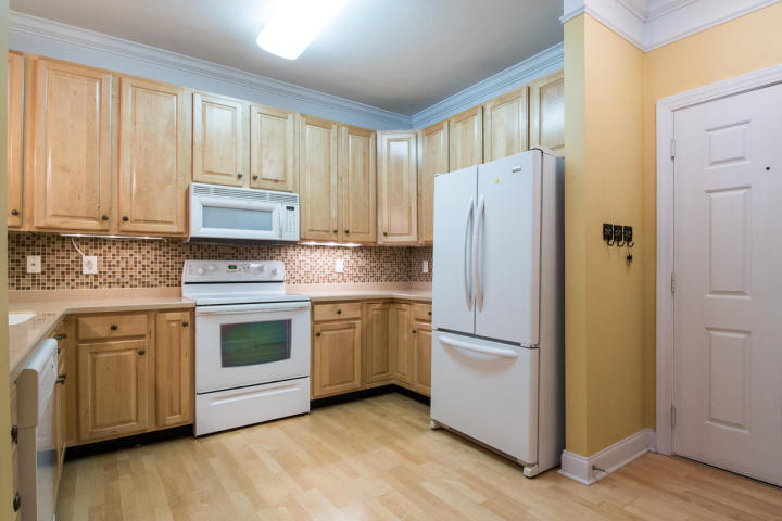 1457 Amanda Park Ln